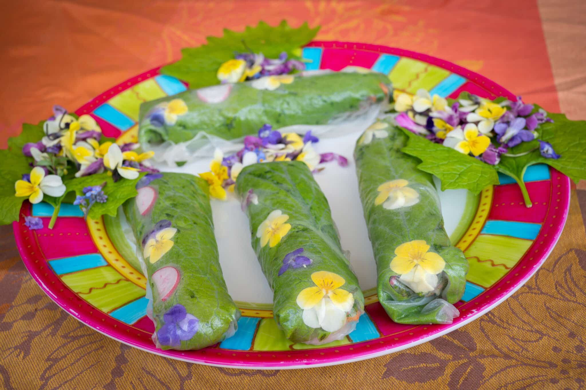 rouleaux de printemps herbes sauvages